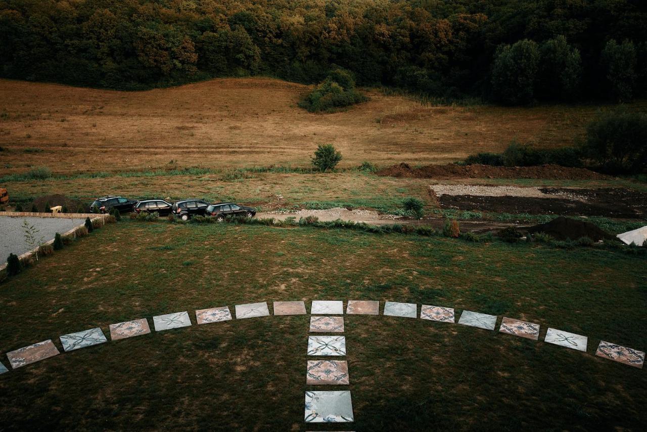 Liziera Blaj Hotel Bagian luar foto