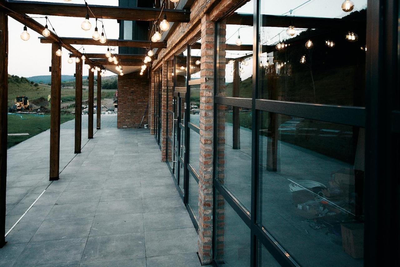 Liziera Blaj Hotel Bagian luar foto